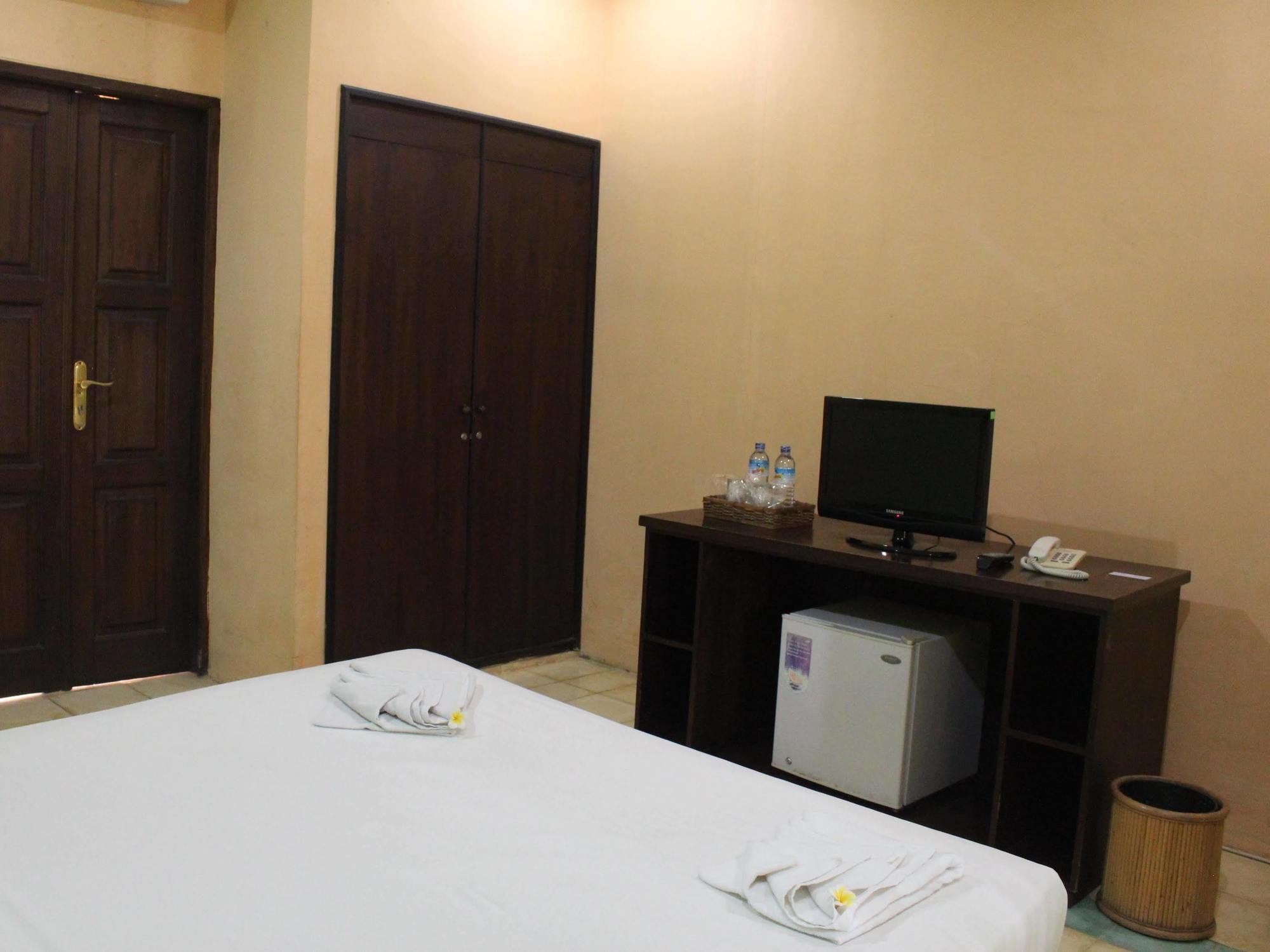 Tastura Beach Hotel Kuta  Dış mekan fotoğraf