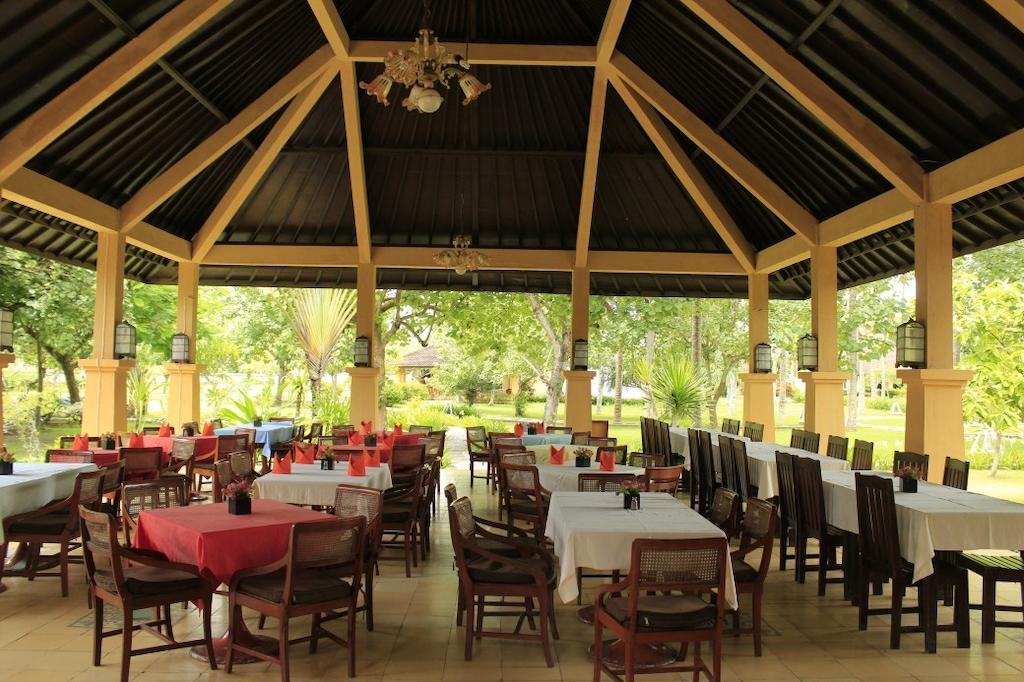 Tastura Beach Hotel Kuta  Dış mekan fotoğraf